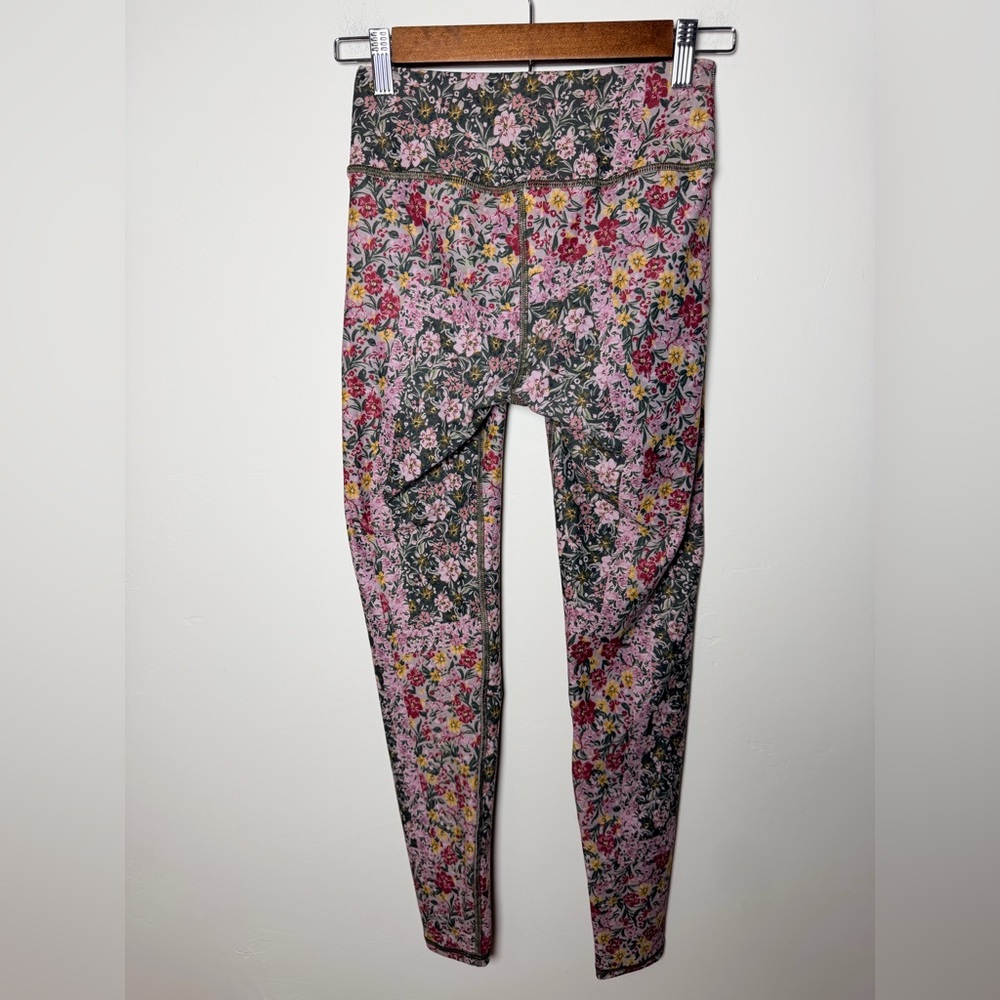 Savvi matching set leggings sport bra green pink floral large small activewear - Picture 3 of 8